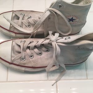 White hi top converse